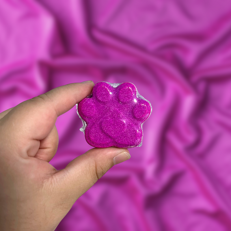 Pink Paw with Heart Mini Bath Bomb