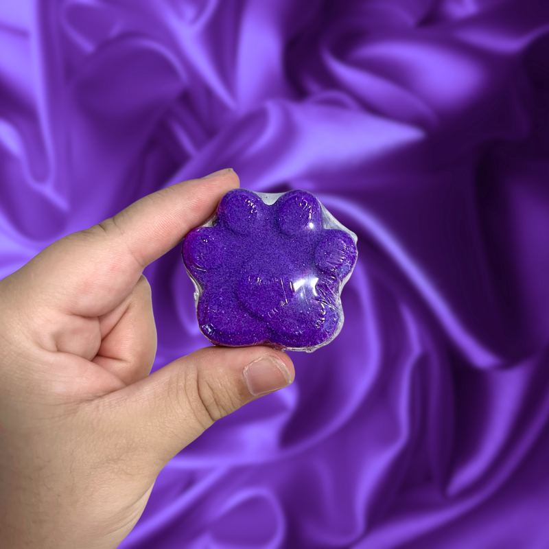 Purple Paw with Heart Mini Bath Bomb