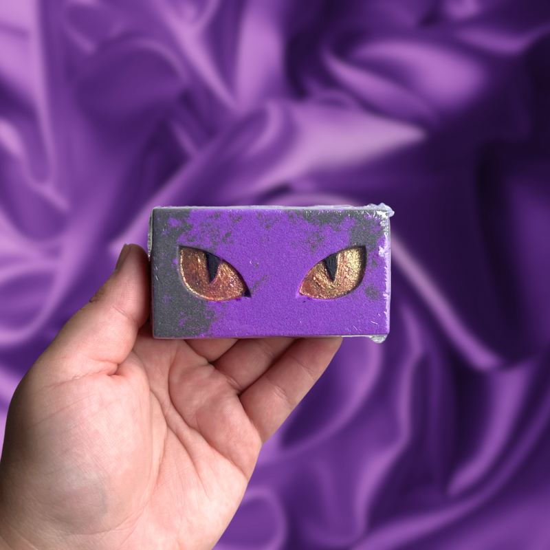 Cat Eyes Bath Bomb