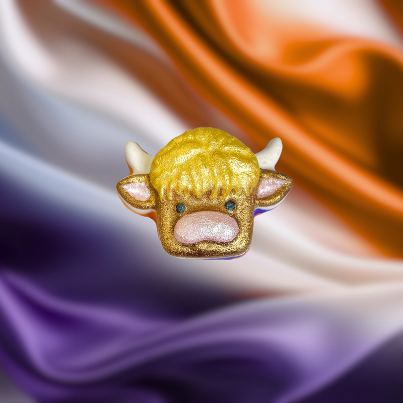 Highland Cow Mini Bath Bomb - Orange and Purple